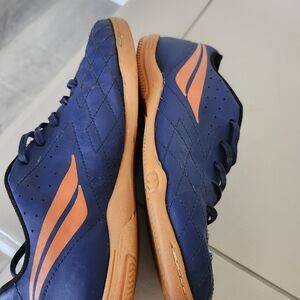 Penalty Futsal Soccer Cleats Size US 5Y, Made In BRASIL, Very Good Conditions.